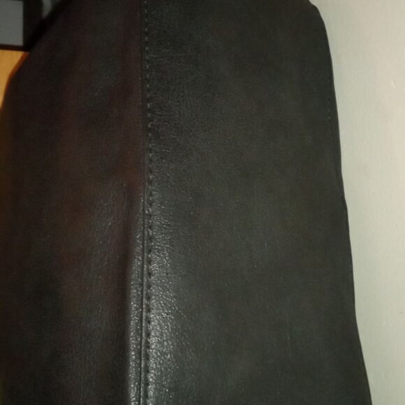 Realer Fashion & Classic Handbag and Shoulder bag, Cross Over bag NWT - Picture 8 of 12